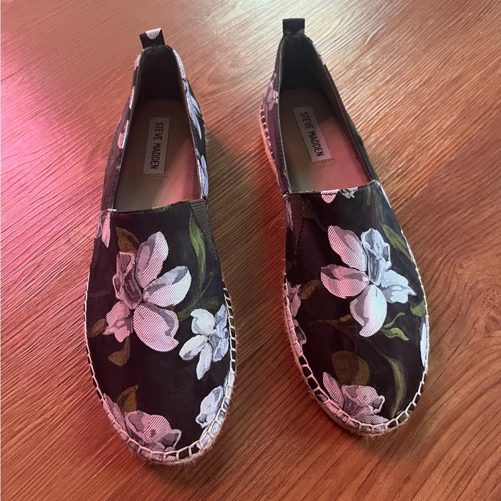 Steve Madden Black Floral Espadrilles